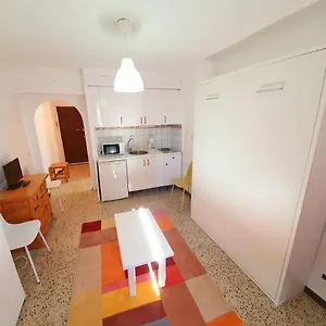 Estudio Karina Beach-4 Appartement